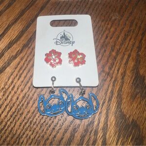 Disney stitch and Hawaiian flower earrings. BRAND NEW